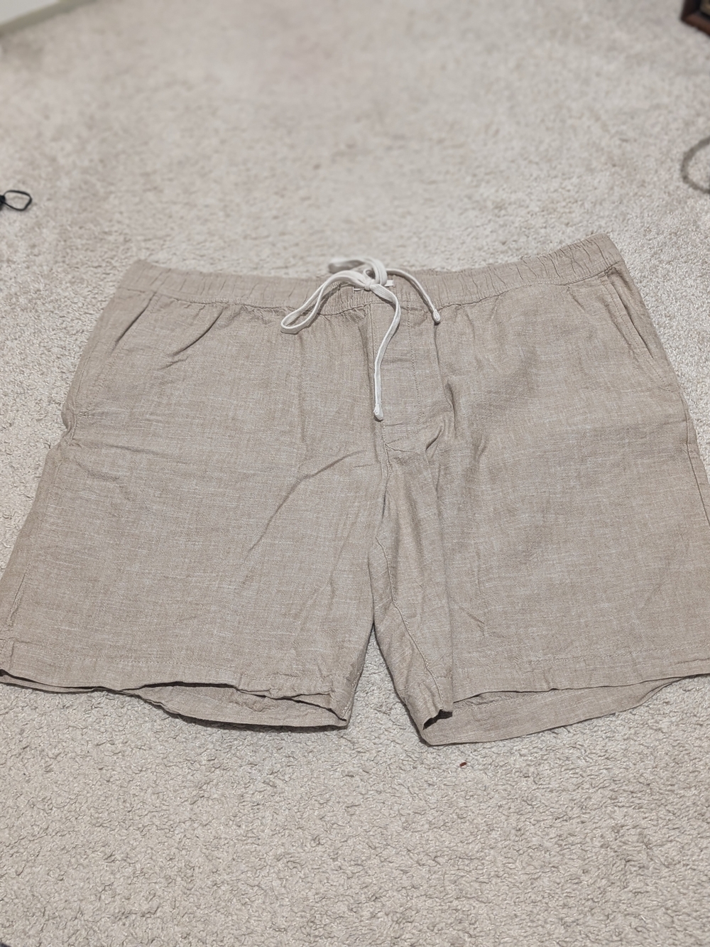 Banana Republic Taupe Drawstring Linen-Blend Men's Shorts